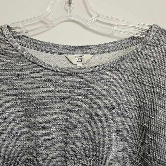 Crown and IVY Women's Gray & White Top w/White Shirt Tail Side Inserts Lace 2X - Picture 3 of 8